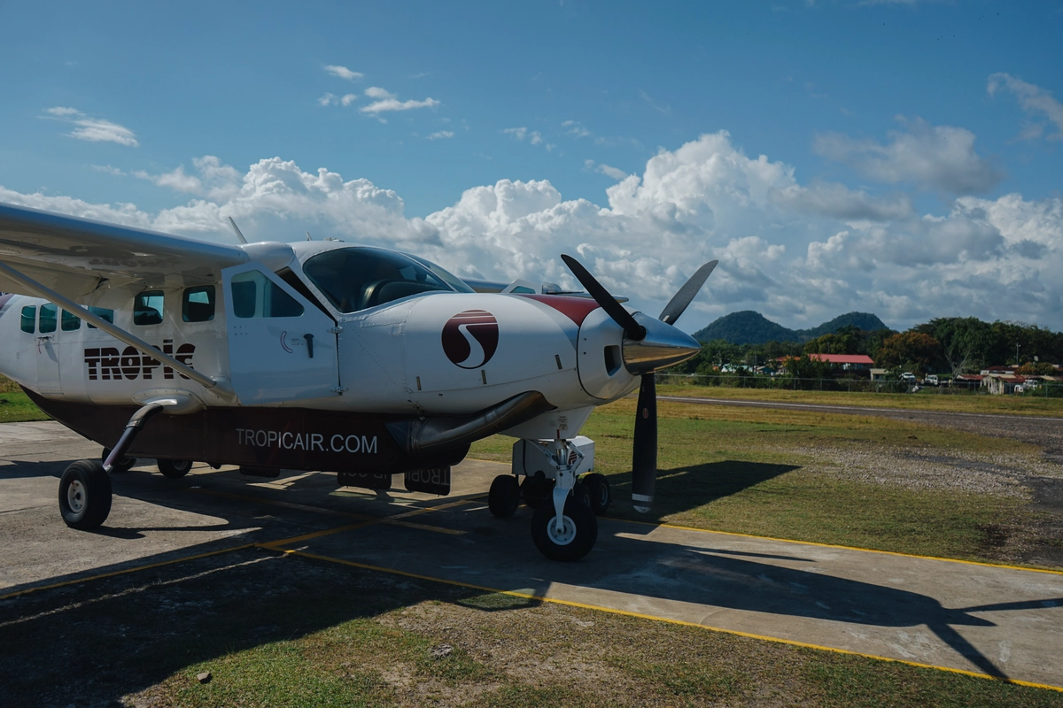 Tropic Air Commuter Flight In Belize