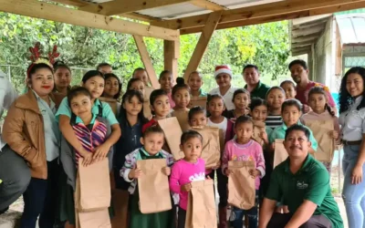 Gifting Holiday Cheer To Cristo Rey Primary School In Belize