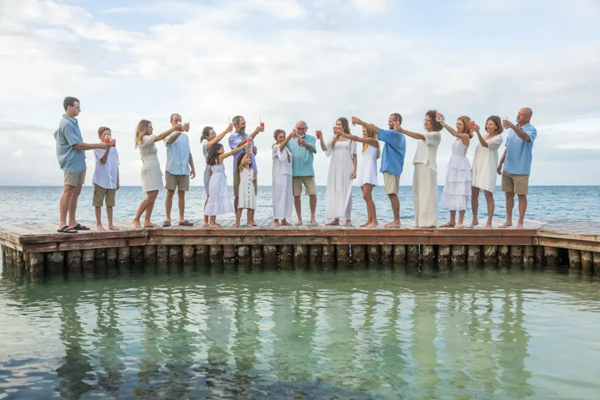 Top Family Reunion Destination in Belize - MuyOno Resorts
