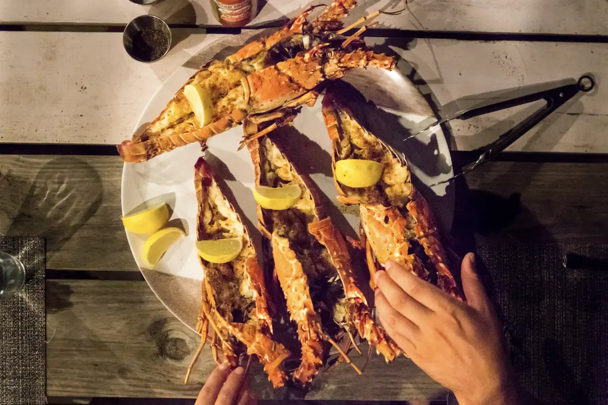 Grilled Lobster in Belize - MuyOno Resorts